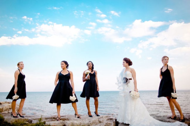 Bridemaids-wearing-black-halter-neck-bridesmaids-dresses Bridemaids-wearing-black-halter-neck-bridesmaids-dresses