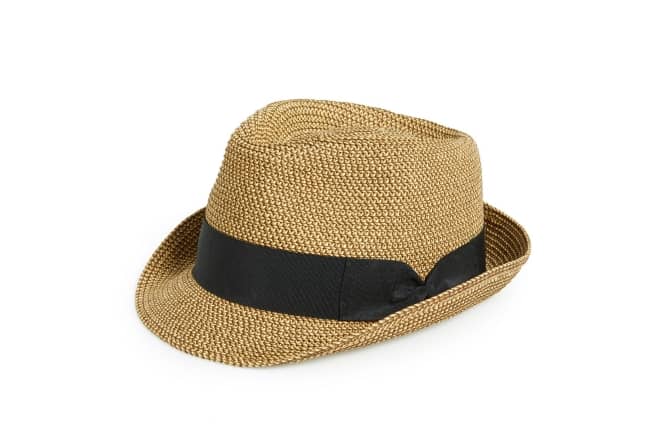 Honeymoon outfit essentials – straw Fedora hat