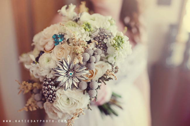 Bridal bouquet mix of vintage brooches and flowers