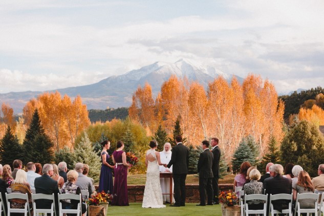 fall wedding at Aspen Glen outdoor ceremony