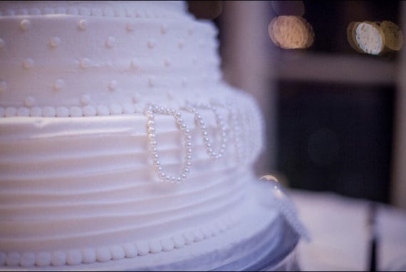 wedding tradition the cake