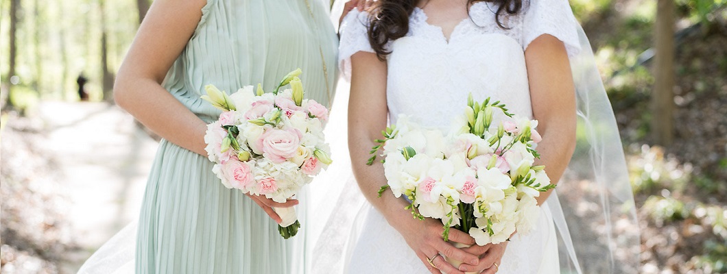 Downtown themed styles shoot bride with bridemaids wearing blue dress