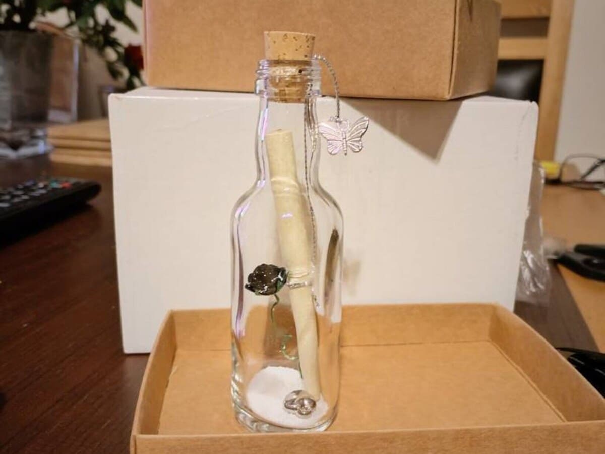 Love Notes in a Bottle