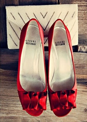 Stuart Weitzman Gigiritz heel in red