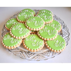 kelley-hart-monogrammed-cookies