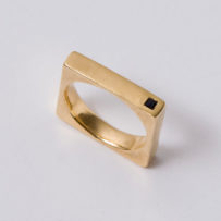 square-gold-mens-band-14k-gold-and-onyx-square-unisex-ring