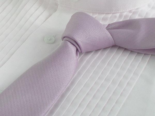lavender color necktie