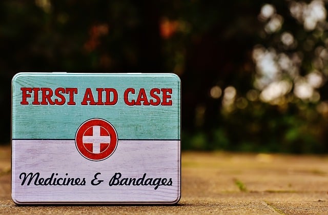 first-aid-1732531_640