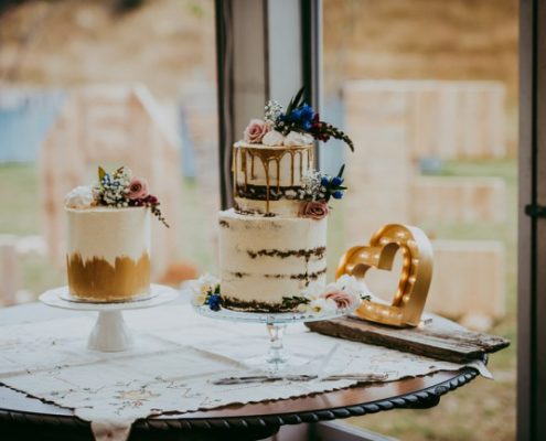 caramel drizzled naked cake
