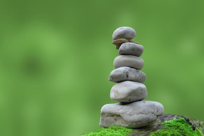 rocks balancing ontop