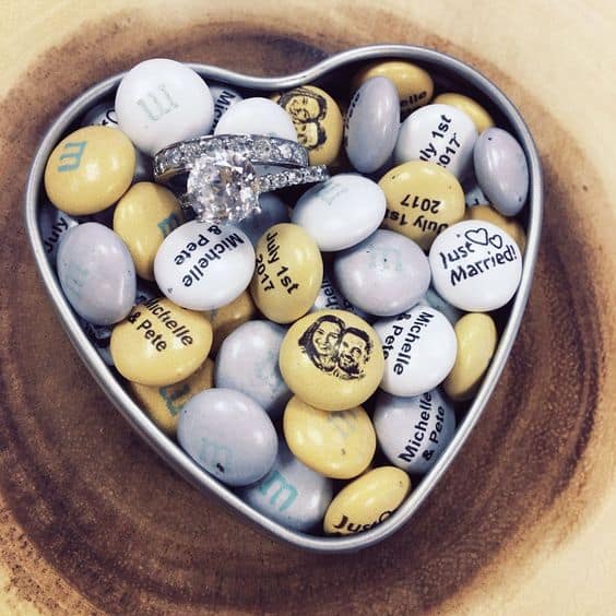 M and M Wedding Favors 