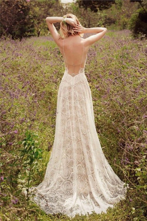 lace backless wedding dress