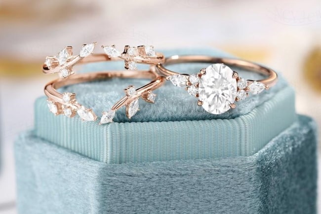 engagement-ring-and-wedding-band-set