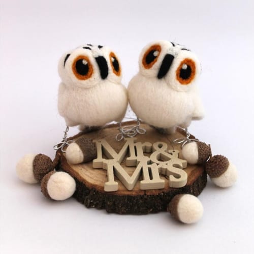 felted owls cake toppers