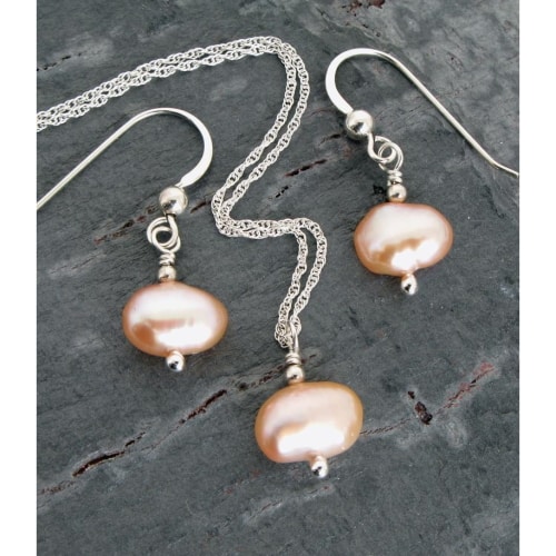 Peach Pearl Necklace & Earrings Set 
