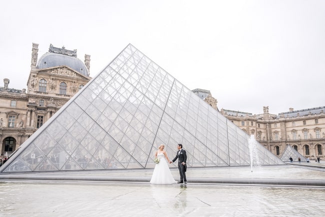 Surprise Elopement Wedding in Paris at the Eiffel Tower Featured