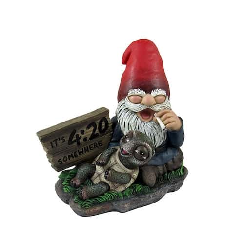 Gnome aimant la ganja