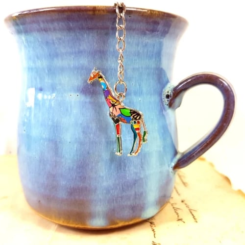 Mesh Tea Infuser with Giraffe pendant