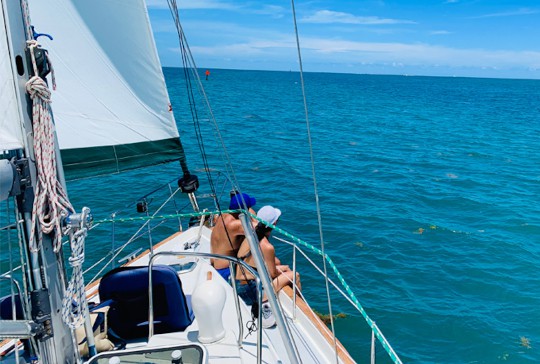PRIVATE SAILING CHARTER