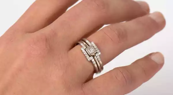 Delicate Stackable Three Rings Set