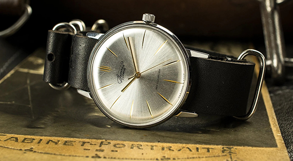 Vintage Luxury Wrist Watch
