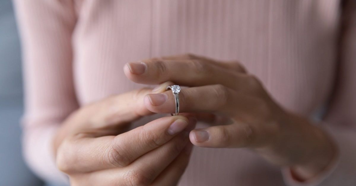 Where to Sell Your Diamond Ring? [for the Best Price]
