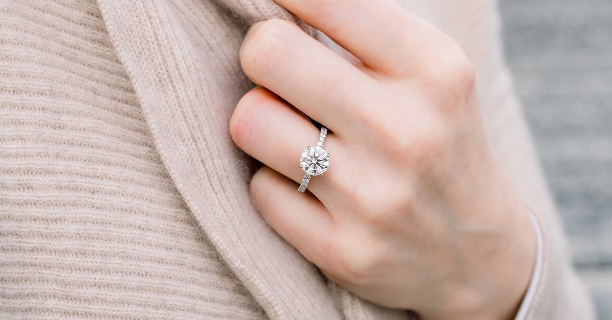 2 Carat Diamond Ring: Price, Sizes, and Where to Buy